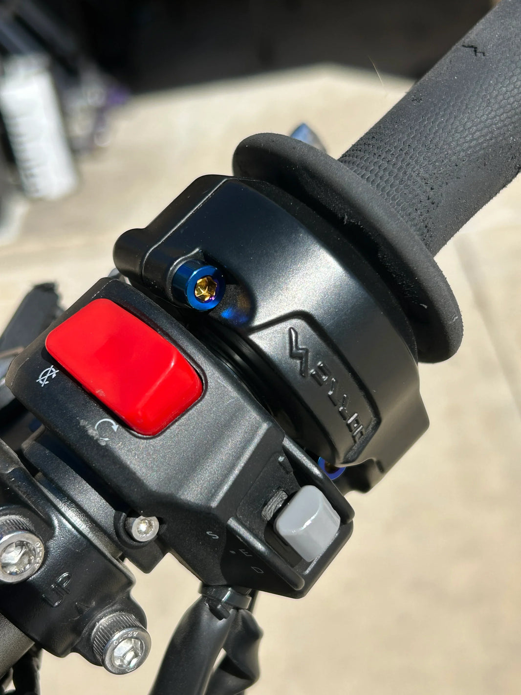 Titanium Throttle Bolts Blue-Surron Light Bee/Ultra Bee