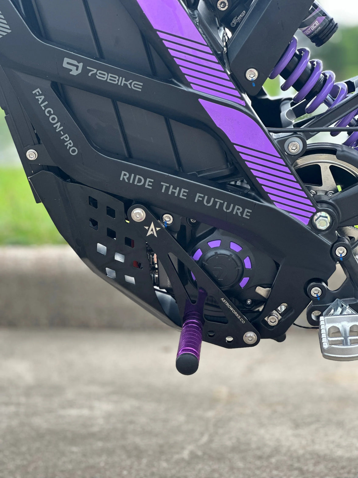 79 Bike Shiftlock- Astroworks Co. EV Warehouse