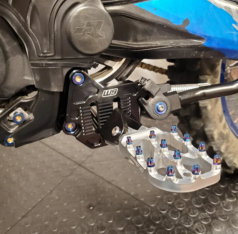 Warp 9 Ultra Bee Adjustable Foot Peg Mount EV Warehouse