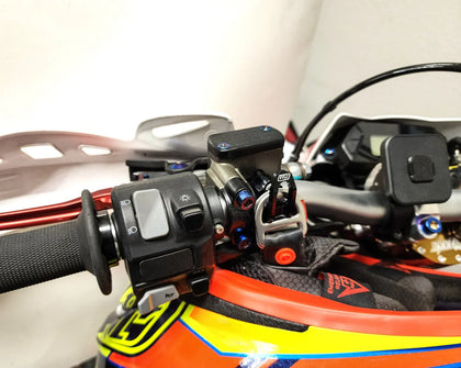 Warp 9 Helmet Hook Warp 9