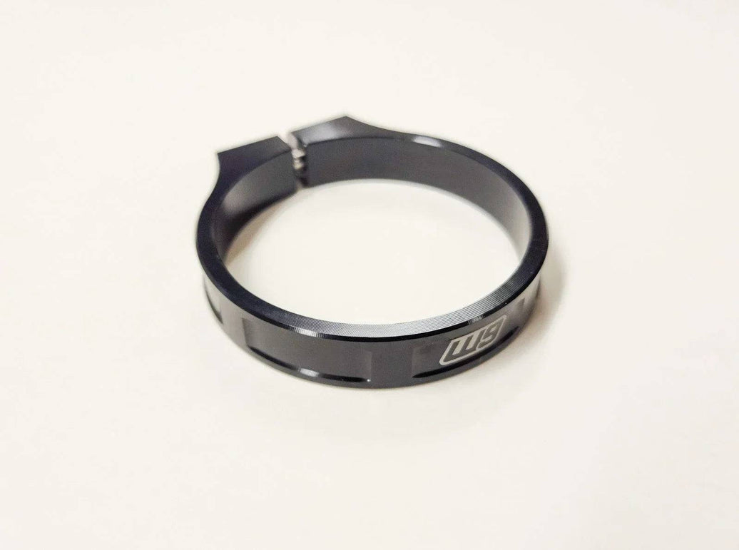 Warp 9 Surron Frame Clamp for 2023 Light Bee with pinch bolt in black, preventing frame elongation